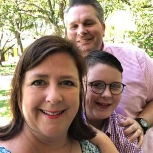 Meet your Posher, Danelle